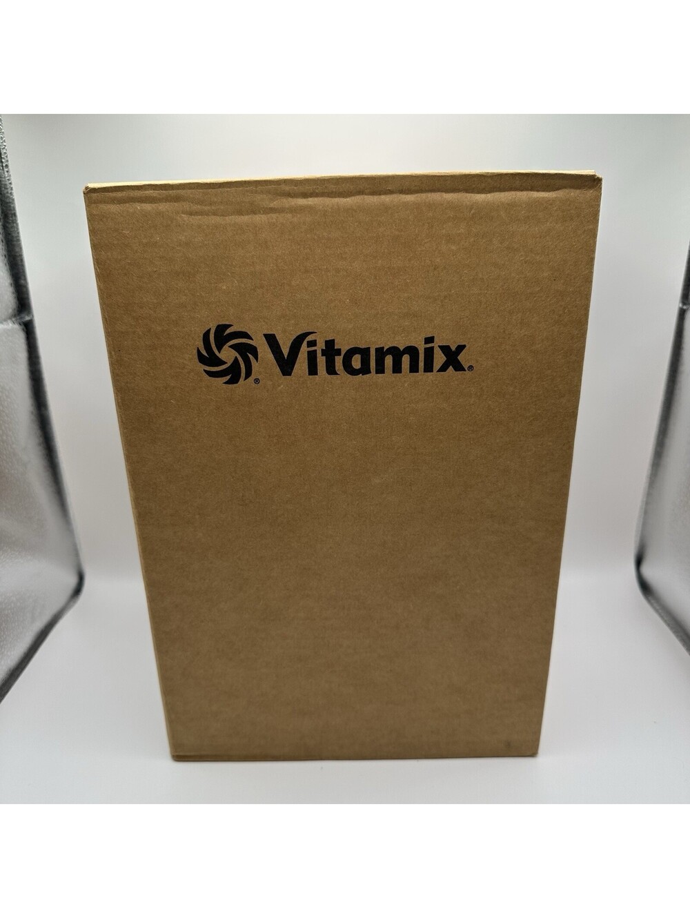 Vitamix Blender 64oz Pitcher 108300B Replacement OEM Genuine With Lid & Blade - Picture 2 of 9